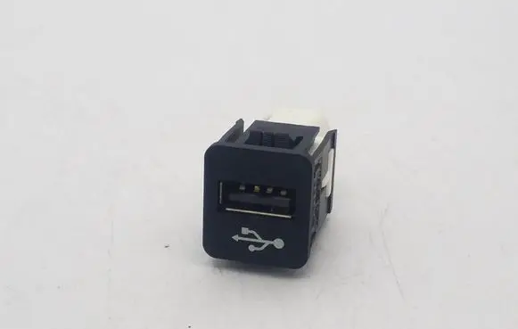BMW 3 F30 F35 F31 USB socket connector 9229294 8410922929401