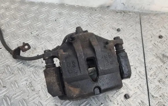 Hyundai ix35 Front brake caliper
