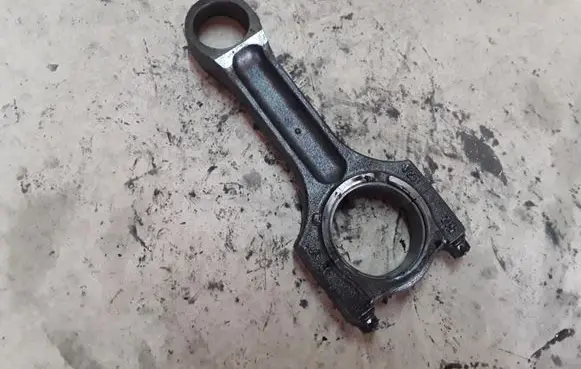 BMW 3 E90 E91 Connecting rod/conrod 512H23