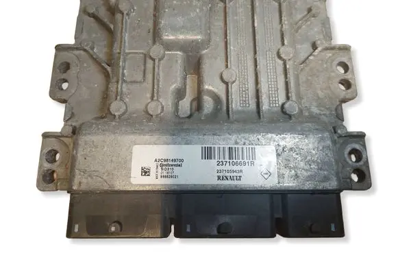 Renault Megane III Engine control unit/module ECU 237106691R 237105943R A2C98149700