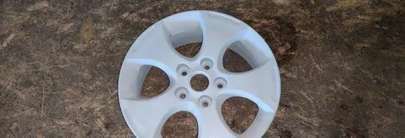 KIA Venga R16 alloy rim 529101P100
