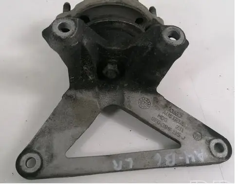 Audi A4 S4 B6 8E 8H Gearbox mount 8E0399115J