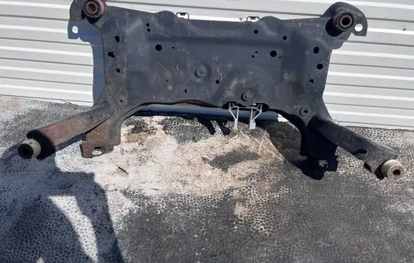 Ford Kuga II Front subframe CV615019AAG