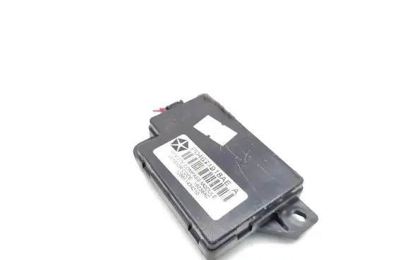 Jeep Commander Keyless (KESSY) go control unit/module P04671918AE