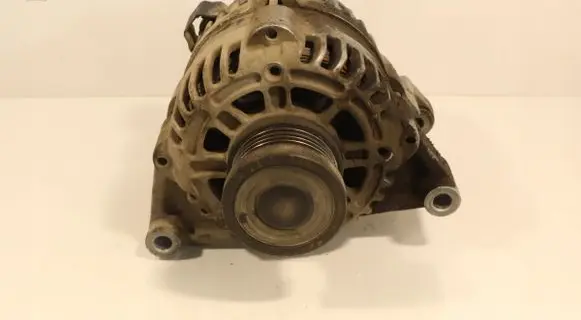 Opel Astra J Generator/alternator 