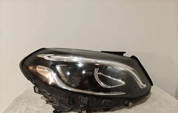 Mercedes-Benz B W246 W242 Headlight/headlamp A2469066201 030129523205 LE13A6317