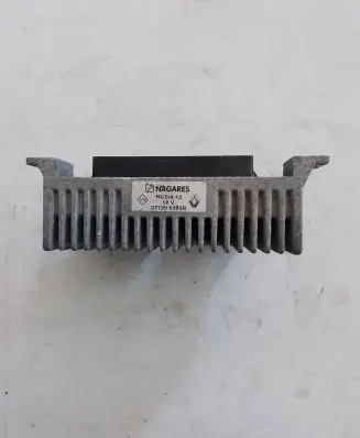 Renault Master III Glow plug pre-heat relay 271206395R