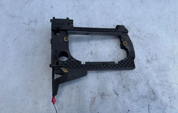 BMW 5 E39 Front door exterior handle/bracket 51218245352