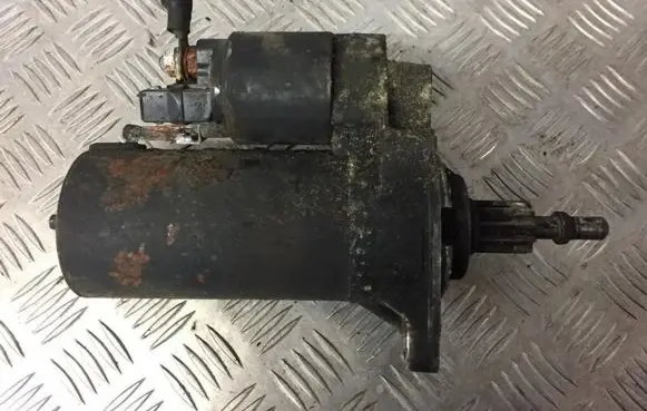 Volkswagen Sharan Starter motor 1005821515