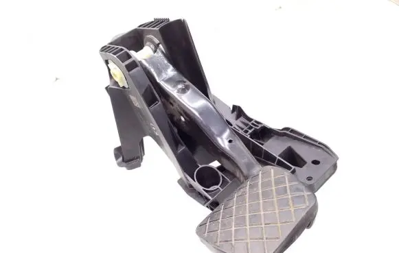 Volkswagen PASSAT B8 Brake pedal 5Q1723058AJ 5Q1723143