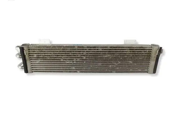 BMW M5 F90 Engine oil radiator 8053512 228281