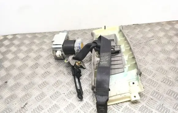 Lexus GS 300 350 430 450H Front seatbelt 7M8190P H084301 07427