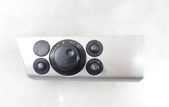 Opel Astra H Light switch 13100132ZP