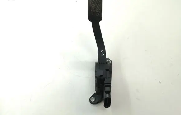 Ford Fiesta Accelerator throttle pedal 8V219F836AA