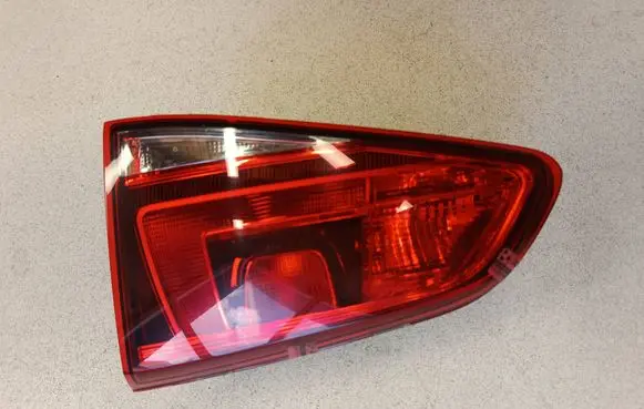 Volkswagen Golf VII Tailgate rear/tail lights 90052131 5G0945094AE