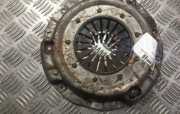 Mazda 323 Pressure plate 