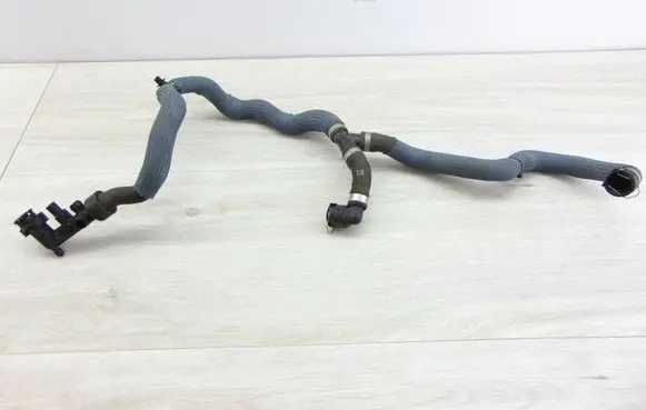 Renault Megane IV Engine coolant pipe/hose 212013366R HSR26025