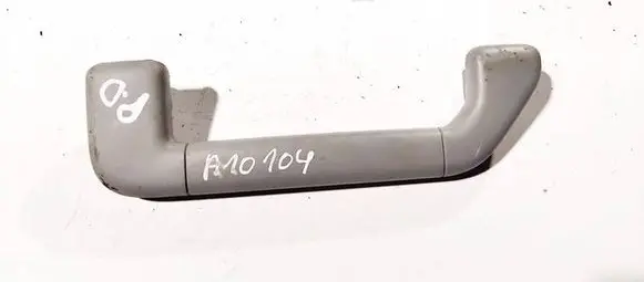 Volkswagen Touareg I Front interior roof grab handle 7l0857698