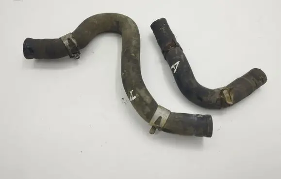 Toyota Avensis T250 Engine coolant pipe/hose