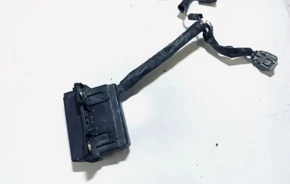 Toyota Corolla Verso E121 Fuse box set 5156
