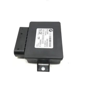 BMW 5 F10 F11 Hand brake control module 6799083 23122010 0111830444