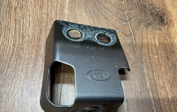 Jaguar F-Pace Fender mounting bracket HK8316150AB