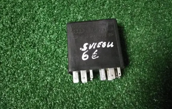 Audi A6 S6 C5 4B Light relay 4B0919471A 5KG00656805