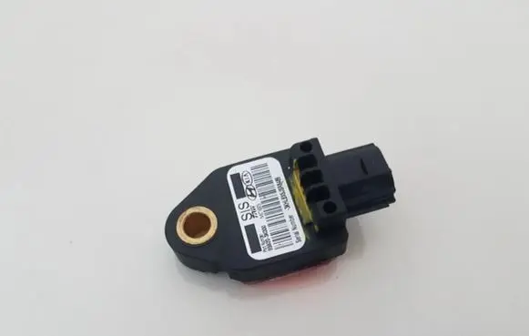 KIA Ceed Airbag deployment crash/impact sensor 959203K000 95920-3K000