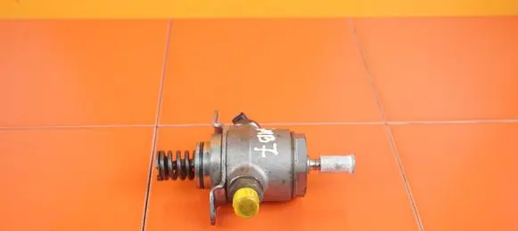 Audi A4 S4 B8 8K In-tank fuel pump 06J127025E CDN