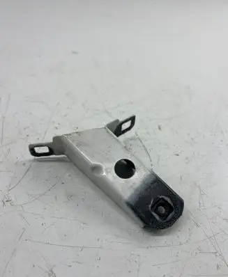 BMW M4 F82 F83 Fender mounting bracket 