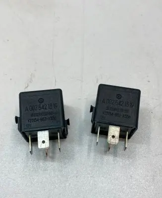 Mercedes-Benz SL R129 Other relay 0025421319 A0025421319
