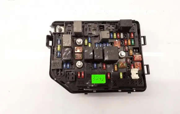 Opel Karl Fuse module 42559533