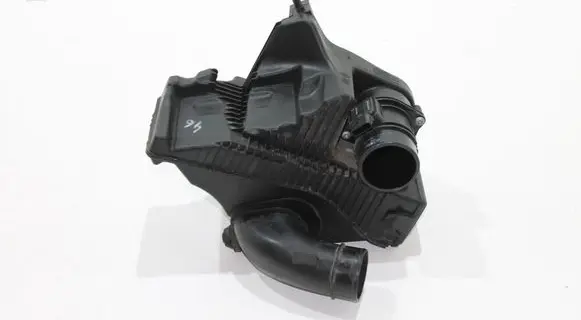 Nissan NV200 Air filter box
