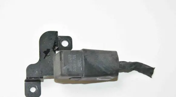 Hyundai ix35 Glow plug pre-heat relay 368602A850