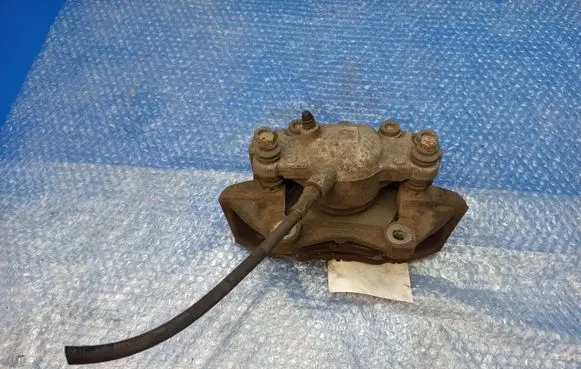 Mercedes-Benz E C207 W207 Front brake caliper 322X32