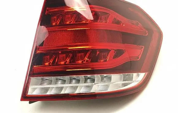 Mercedes-Benz E W212 Rear/tail lights A2129061803