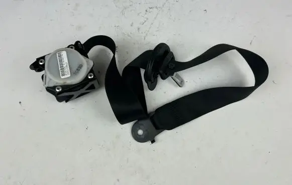 BMW X5 E70 Front seatbelt S2716104109H 12B0281P0256V