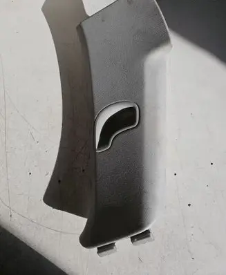(C) pillar trim