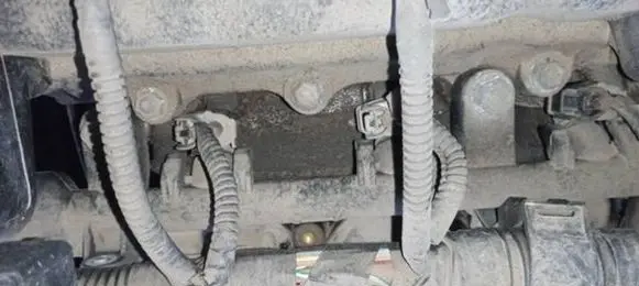 Toyota Yaris Fuel main line pipe 2325000010 23250-00010