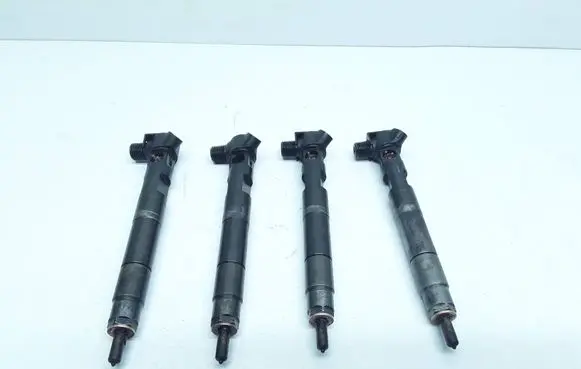 Mercedes-Benz E W212 Fuel injectors set A6510704987