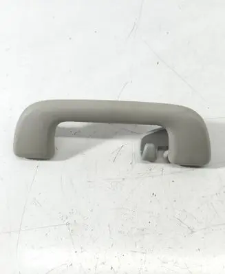 Toyota Yaris Rear interior roof grab handle L1020373