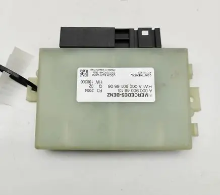 Mercedes-Benz CLS C257 Adblue control unit A0009004613 A0009016506