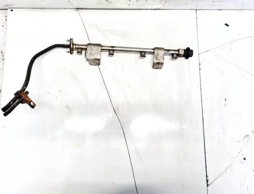 Nissan Murano Z50 Fuel main line pipe hmc35301