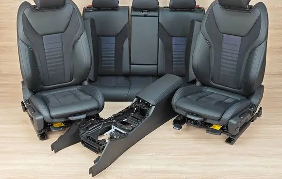 Seat set
