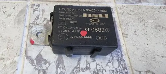 KIA Carnival Immobilizer control unit/module 95420H1000 97RI000008 50549173