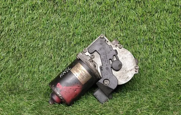 BMW X5 E53 Wiper motor 24012878