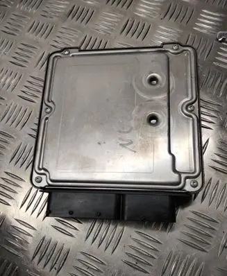 Volkswagen Touran I Engine control unit/module 03G906016DR 1039S05322 0281011844