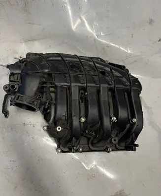 Jeep Grand Cherokee WL Intake manifold 05038861AC 72145284 M8170059