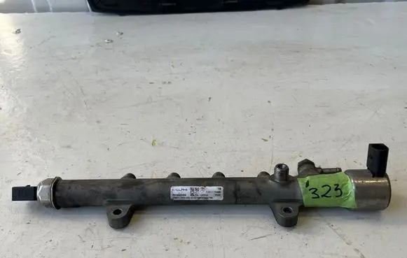 Mercedes-Benz Vito Viano W639 Fuel main line pipe A6510700495 RD0004 1012516001