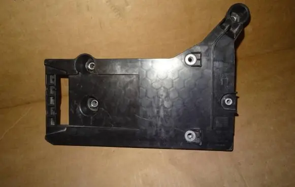 Audi Q3 F3 Battery box tray 5QJ907509